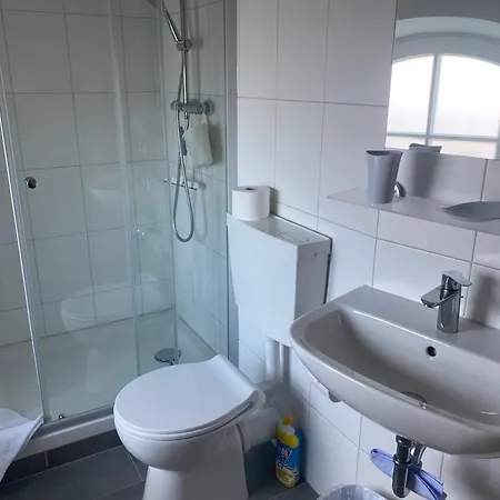 Apartment Ferienwohnungen Sieversdorf *